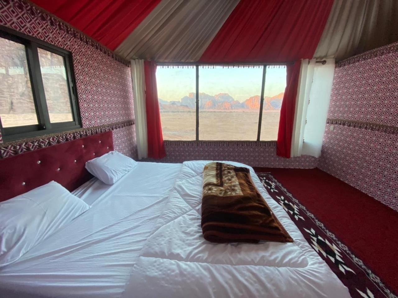 Authentic Bedouin Camp Wadi Rum Ngoại thất bức ảnh